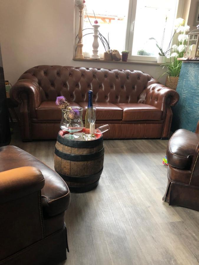 Ferienwohnung Schlafen Im Weinfass Ipsheim Exterior foto