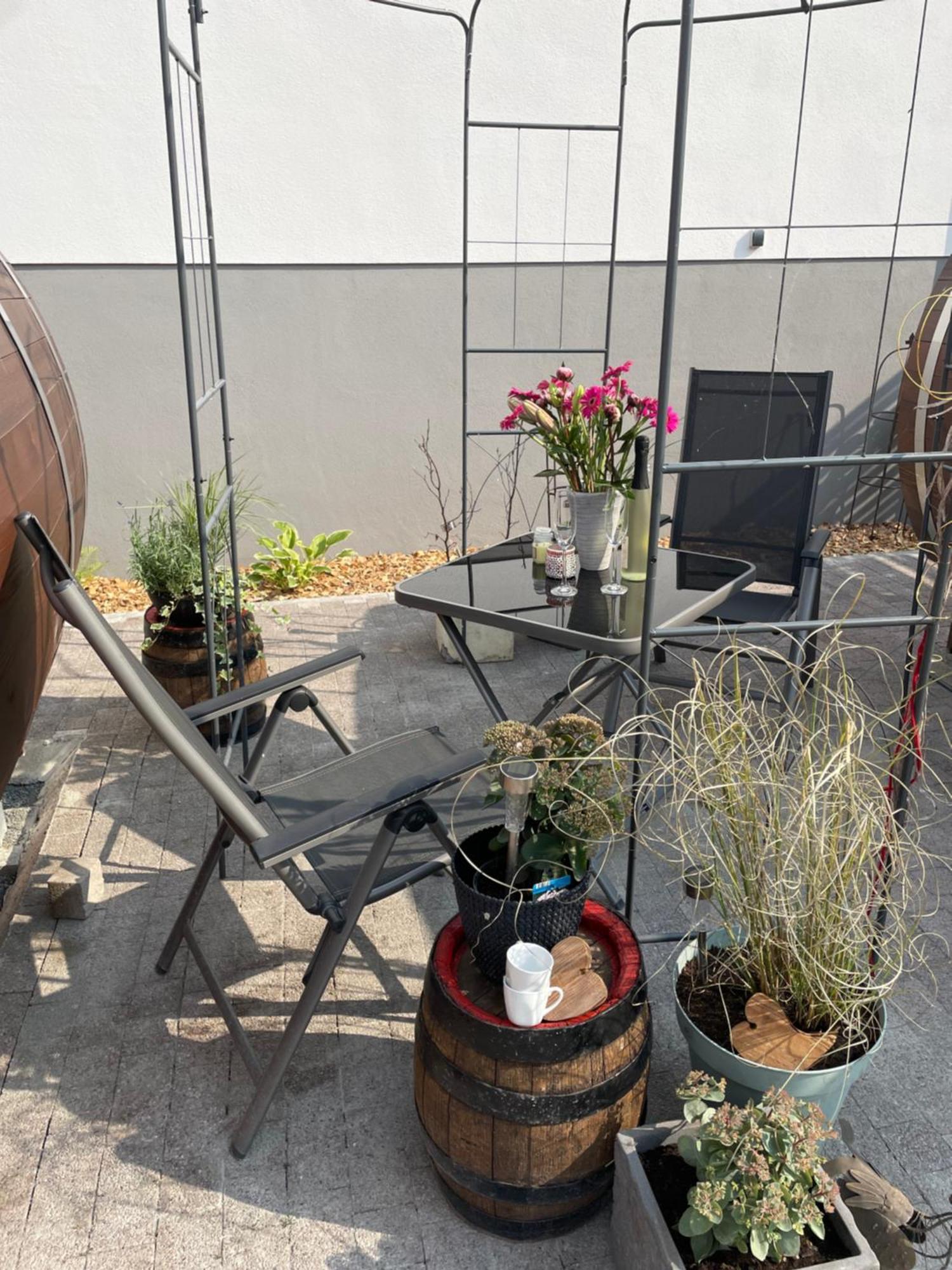 Ferienwohnung Schlafen Im Weinfass Ipsheim Exterior foto